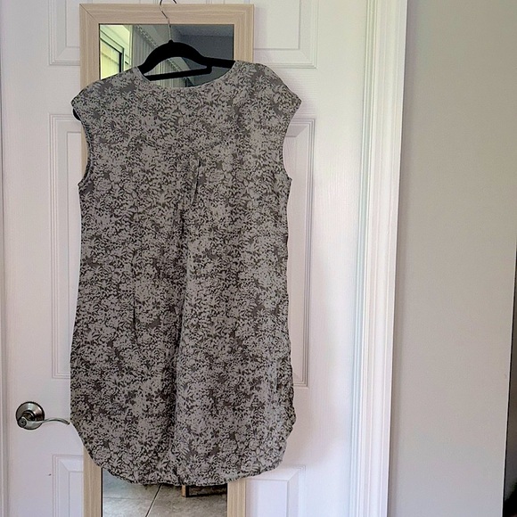 Anthropologie Cloth & Stone Lyocell Dress Size Small - Picture 3 of 3